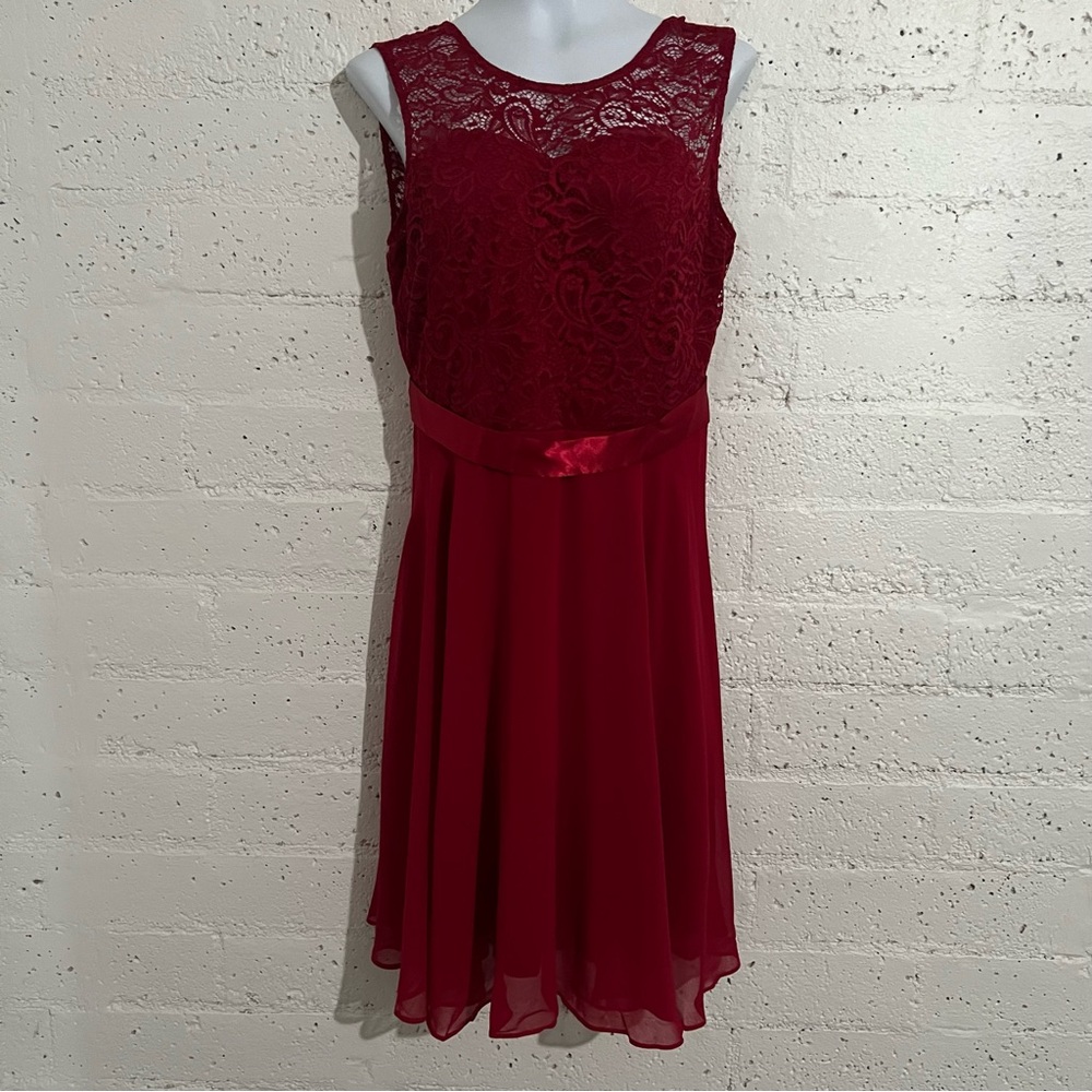 Bery Love Womens Dress XL Red Lace Lined Zip Back Sleeveless Tie Waist NEW AC7